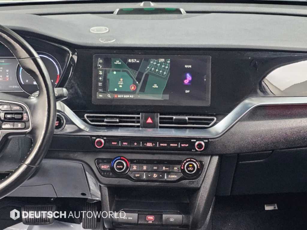 Kia Niro — photo 14