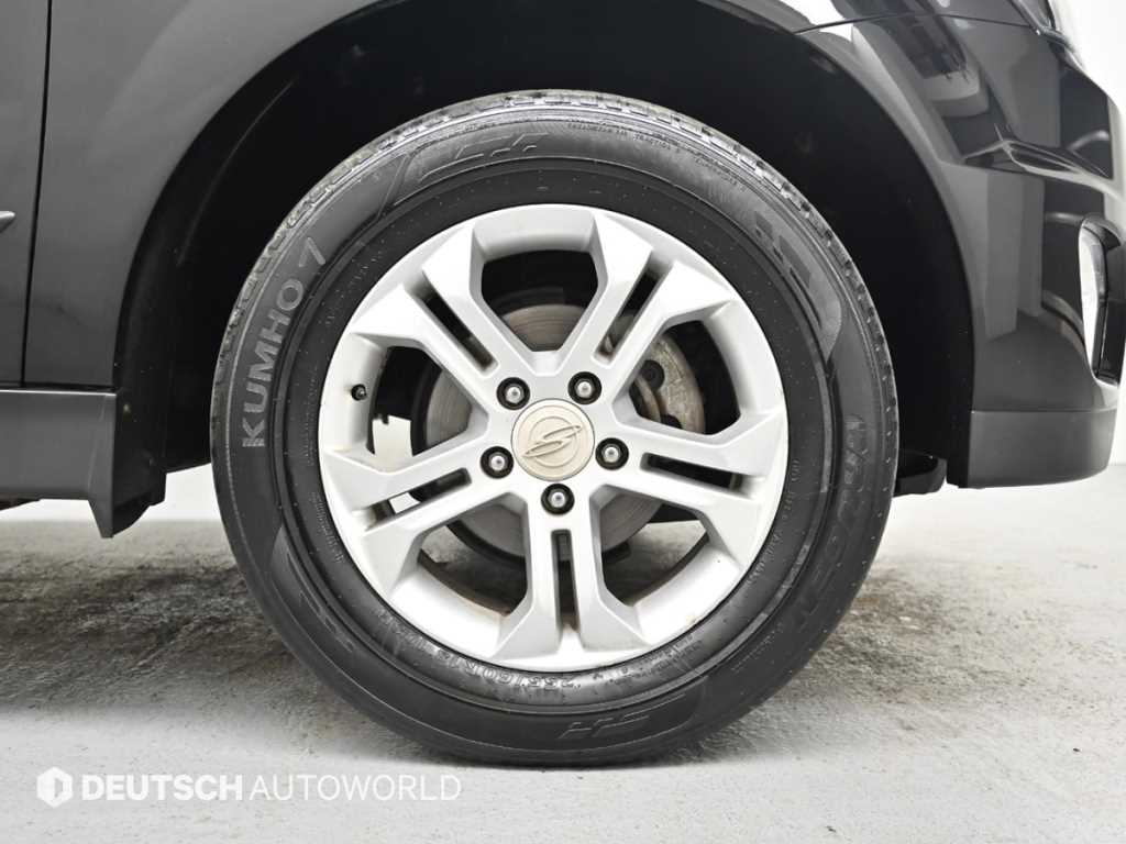KGM KORANDO — photo 05