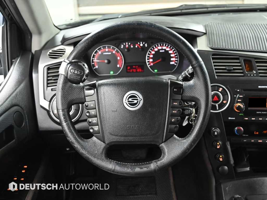KGM KORANDO — photo 13
