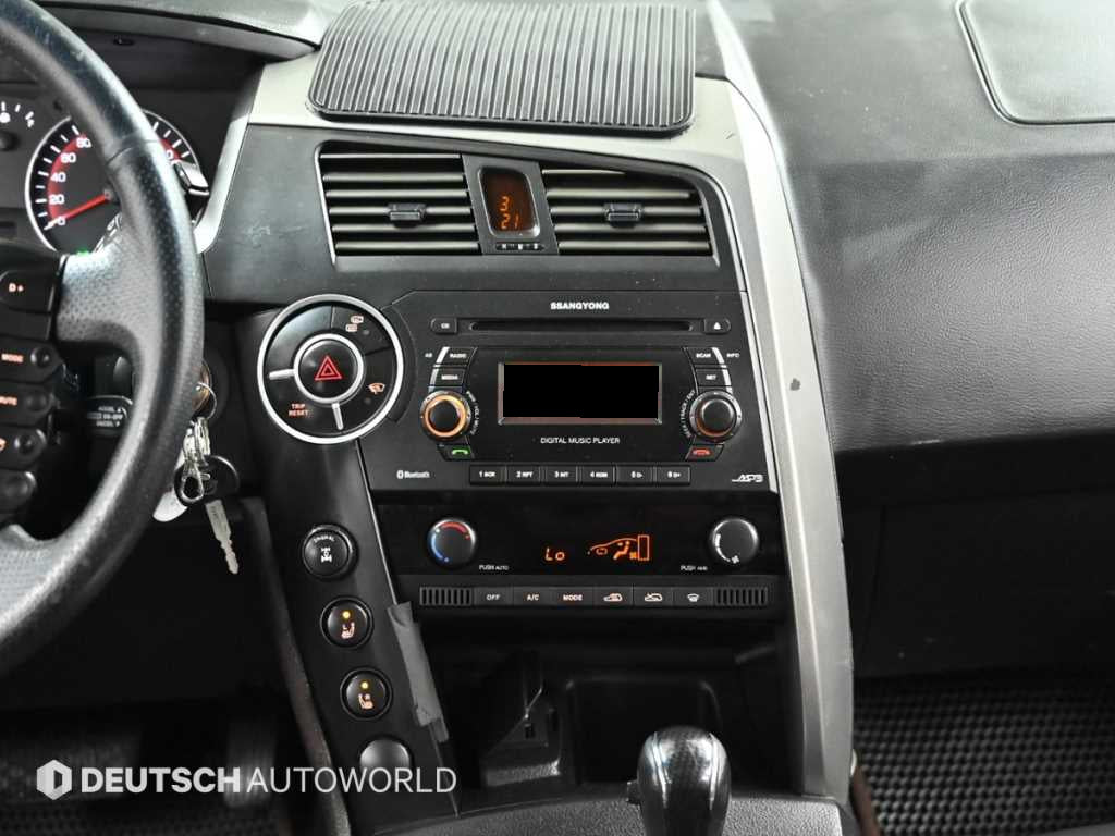 KGM KORANDO — photo 14