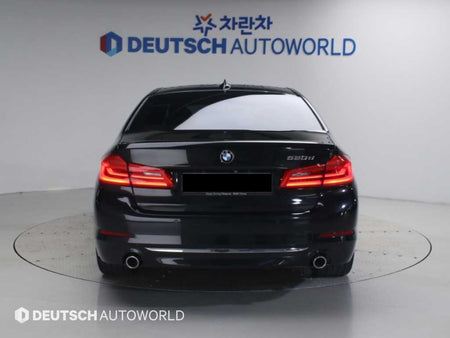 BMW 5-Series — photo 04