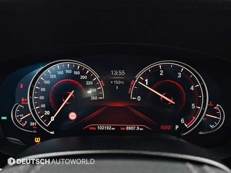 BMW 5-Series — photo 08