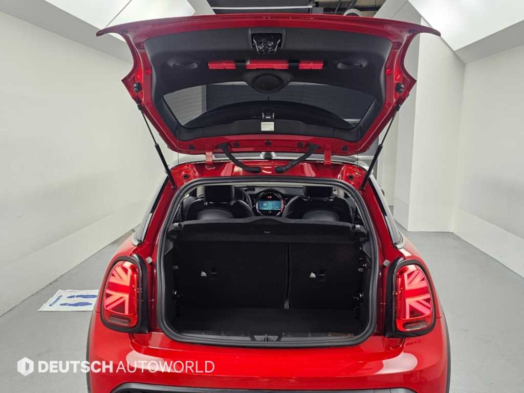 Mini Cooper — photo 19