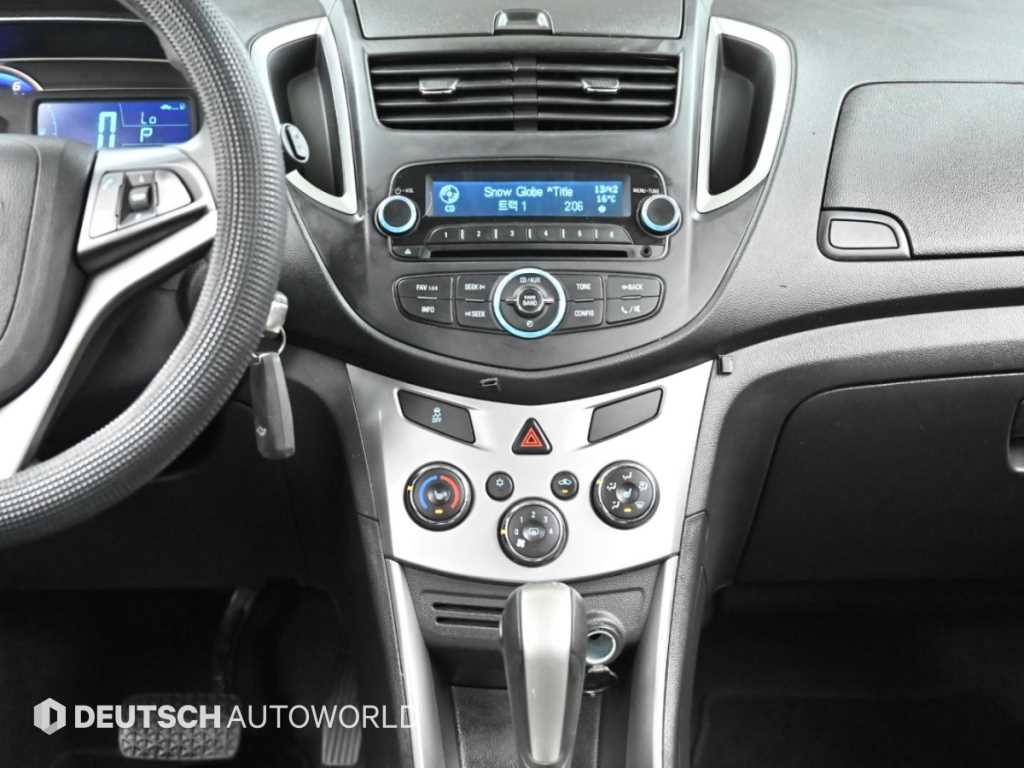 CHEVROLET Trax — photo 14