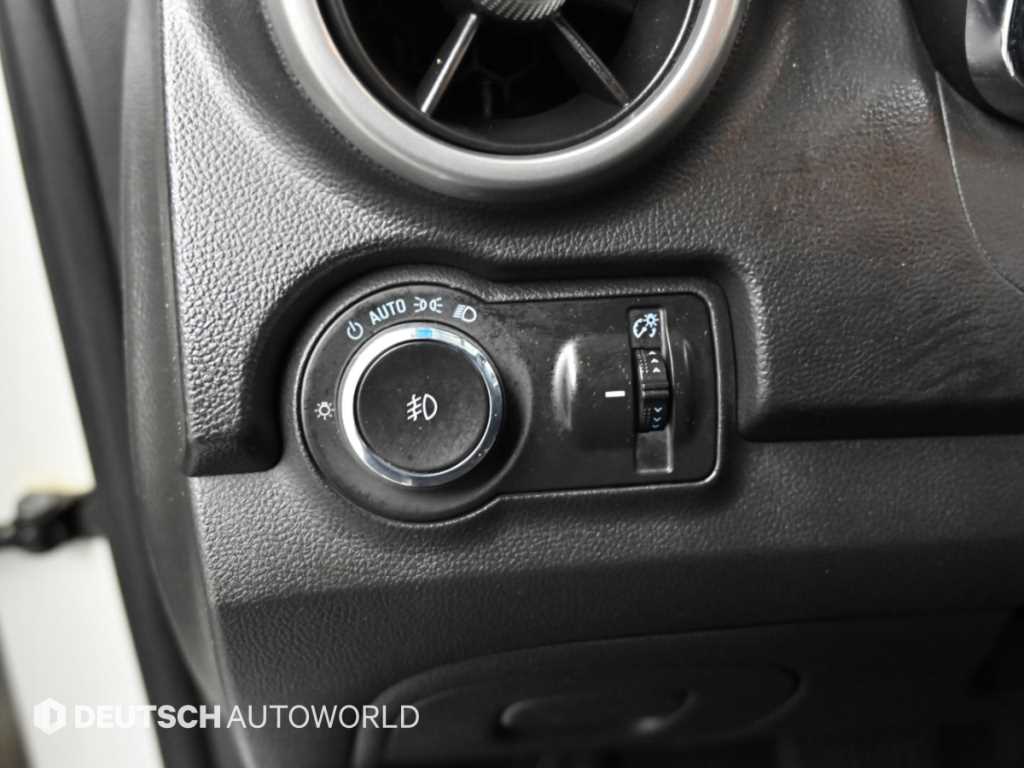CHEVROLET Trax — photo 18