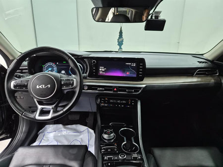 Kia K5 — photo 08