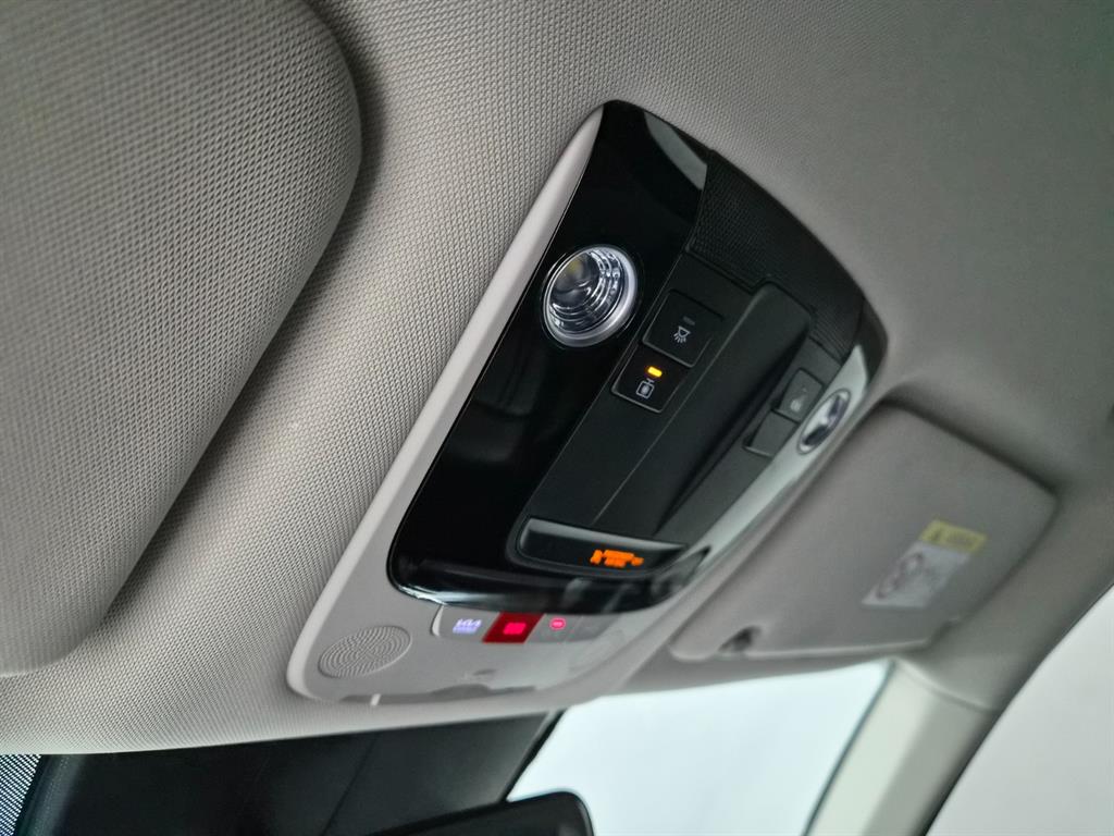 Kia K5 — photo 16