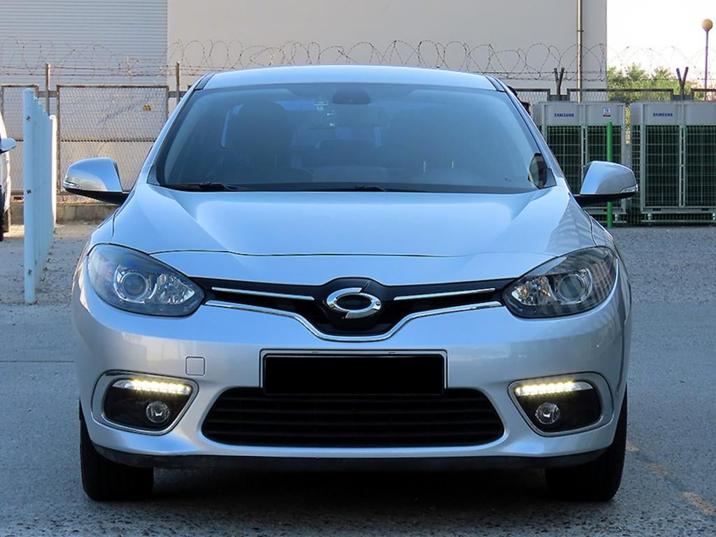 RENAULT SM3 — photo 01