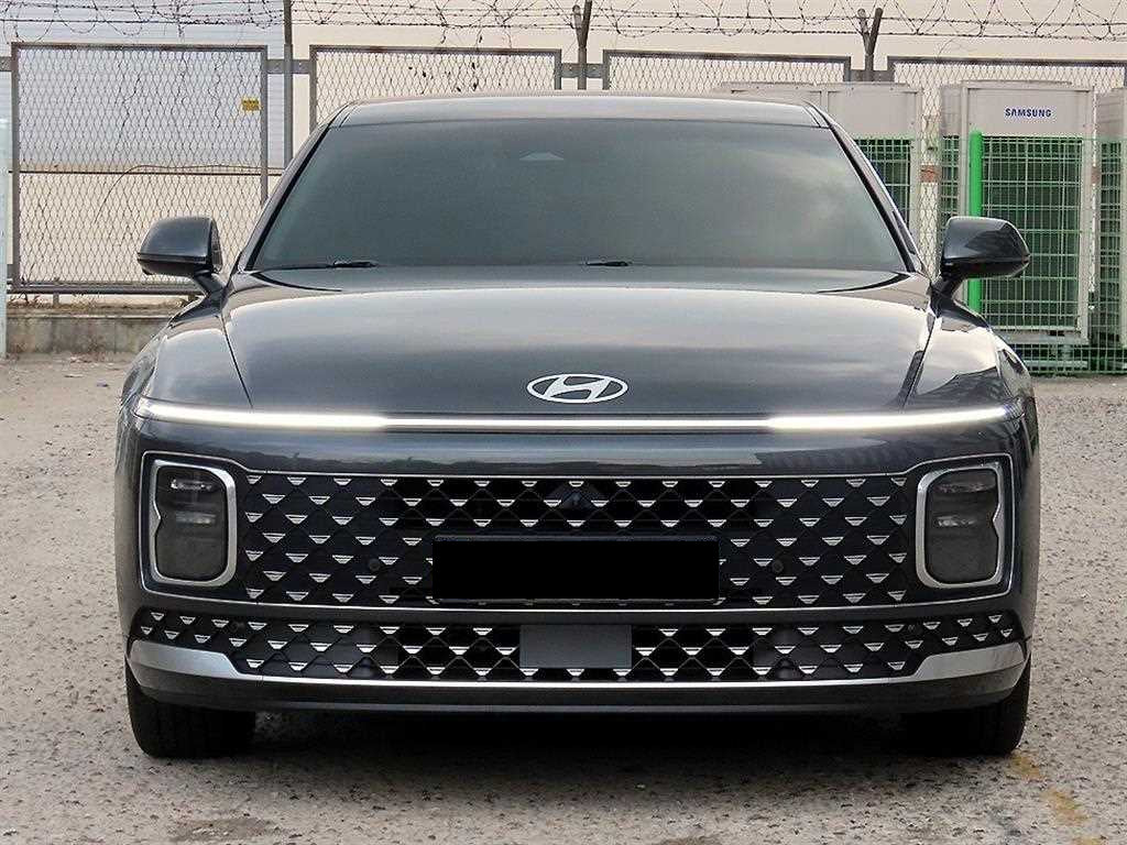 Hyundai Grandeur — photo 02