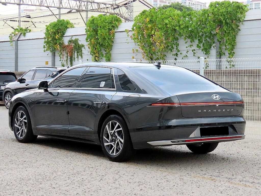 Hyundai Grandeur — photo 03