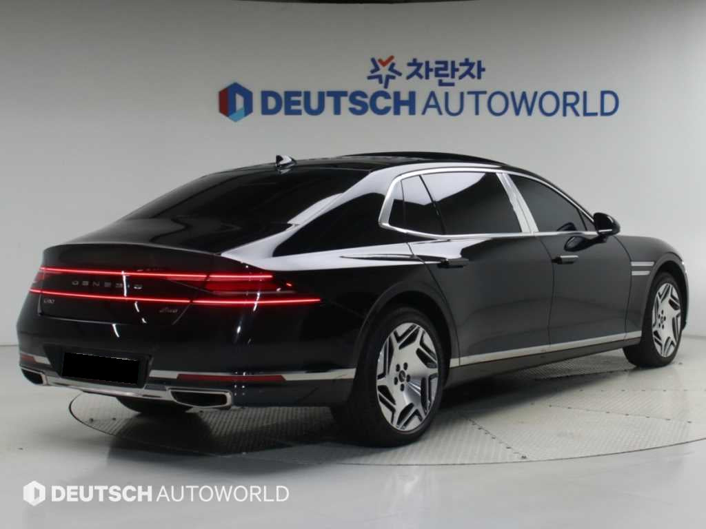 Genesis G90 — photo 02