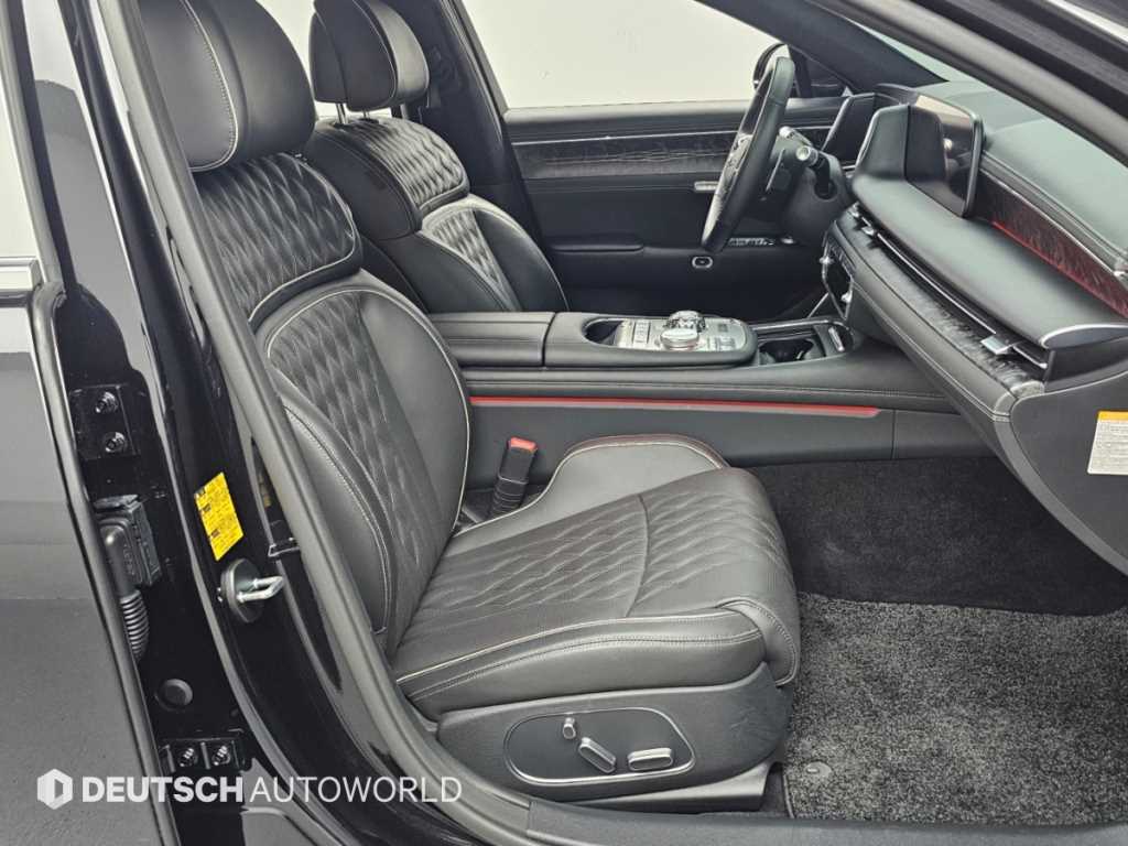 Genesis G90 — photo 10