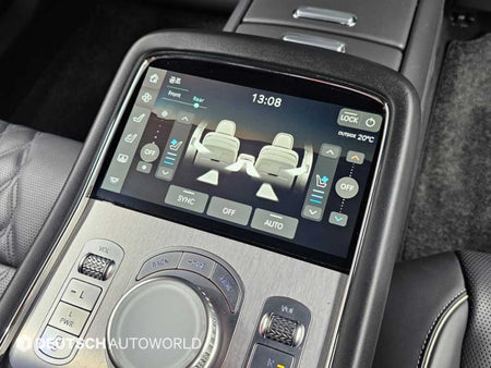 Genesis G90 — photo 16