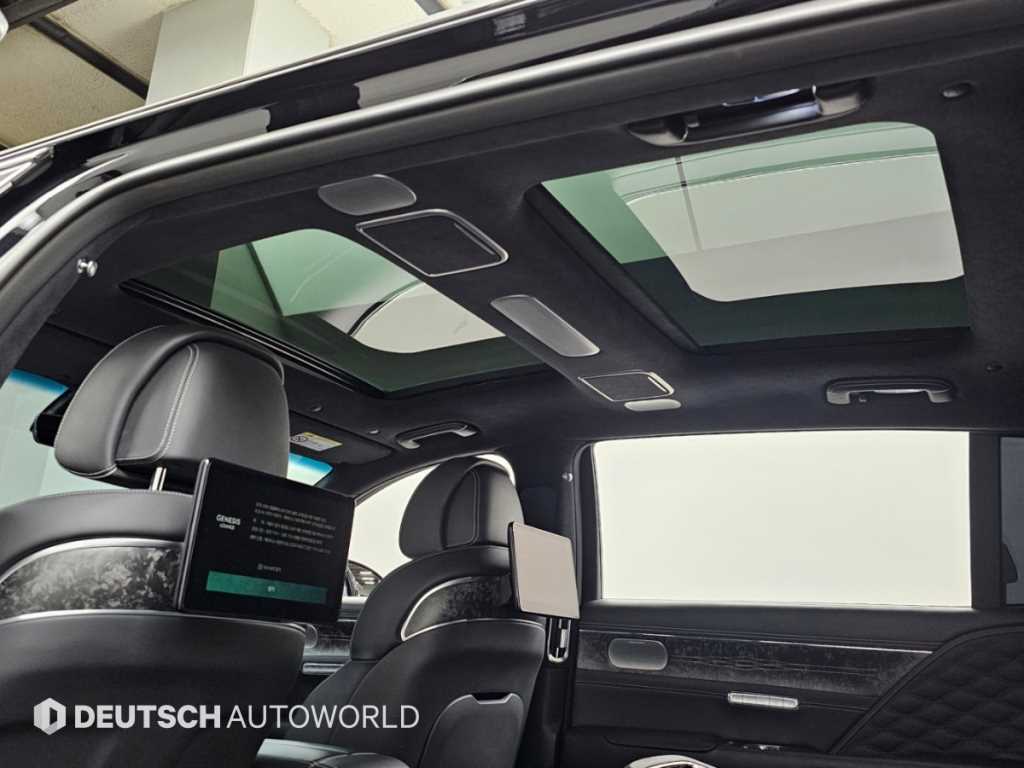 Genesis G90 — photo 18