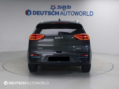 Kia Niro — photo 04