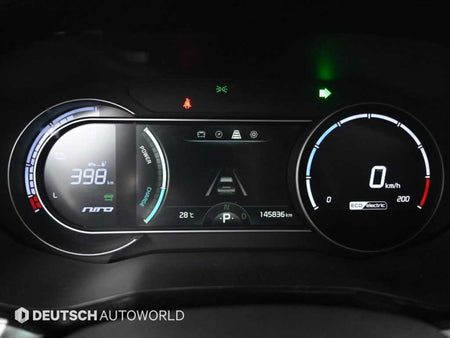 Kia Niro — photo 08