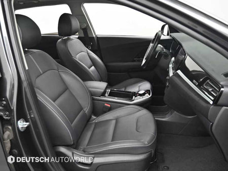 Kia Niro — photo 11