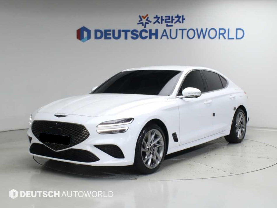 Genesis G70 — photo 01