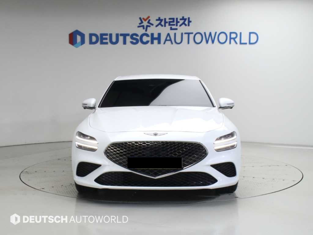 Genesis G70 — photo 03