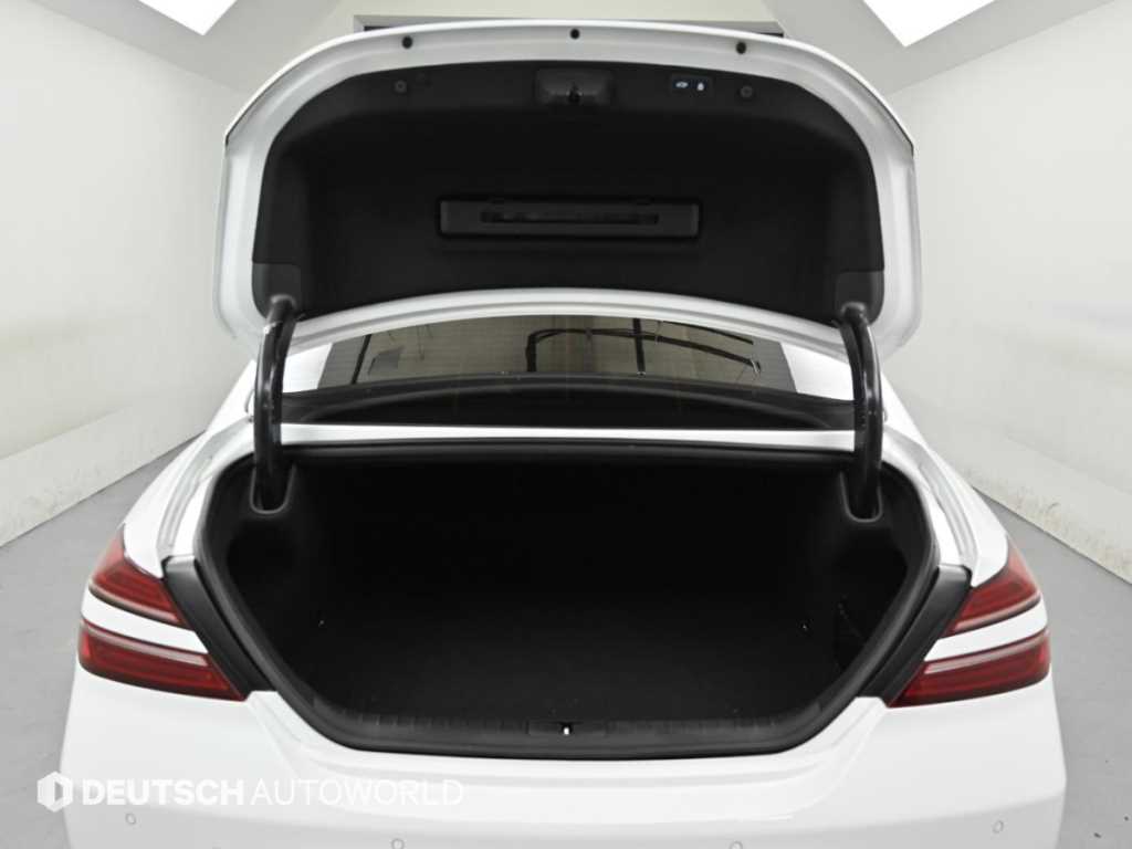 Genesis G70 — photo 19