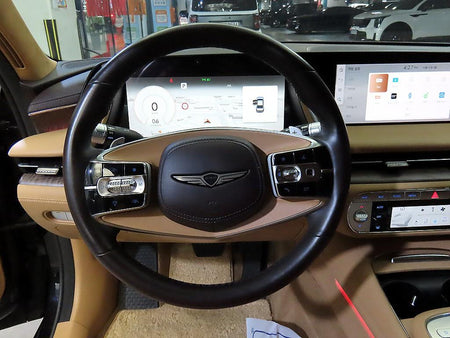 Genesis G90 — photo 08