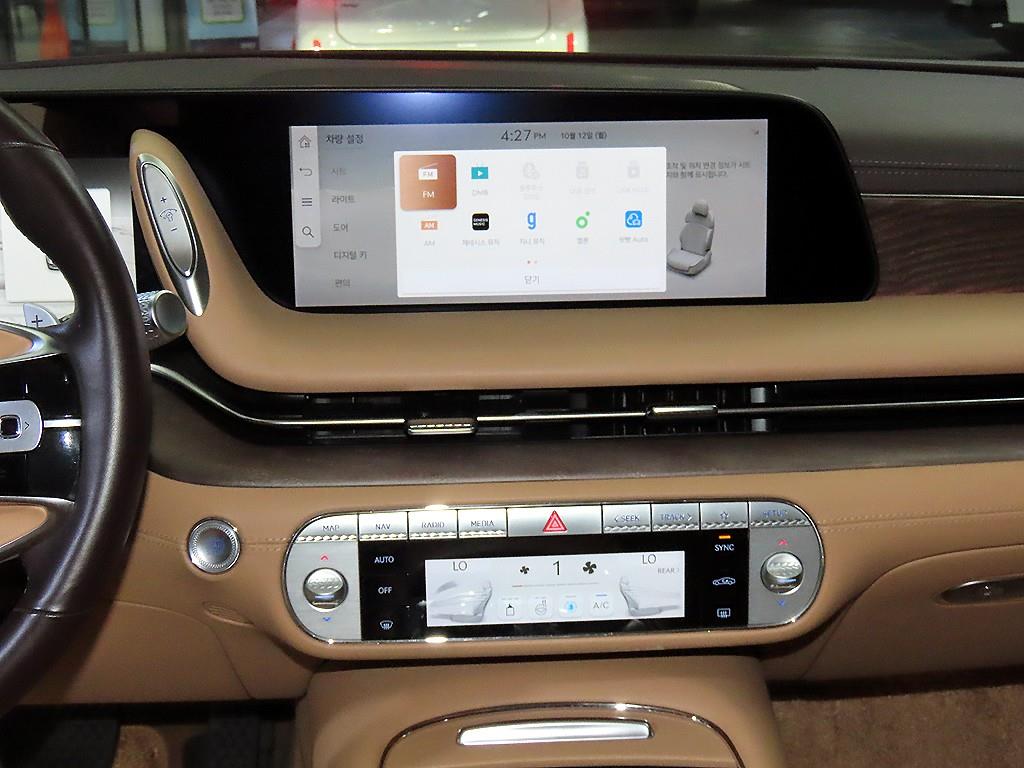 Genesis G90 — photo 11