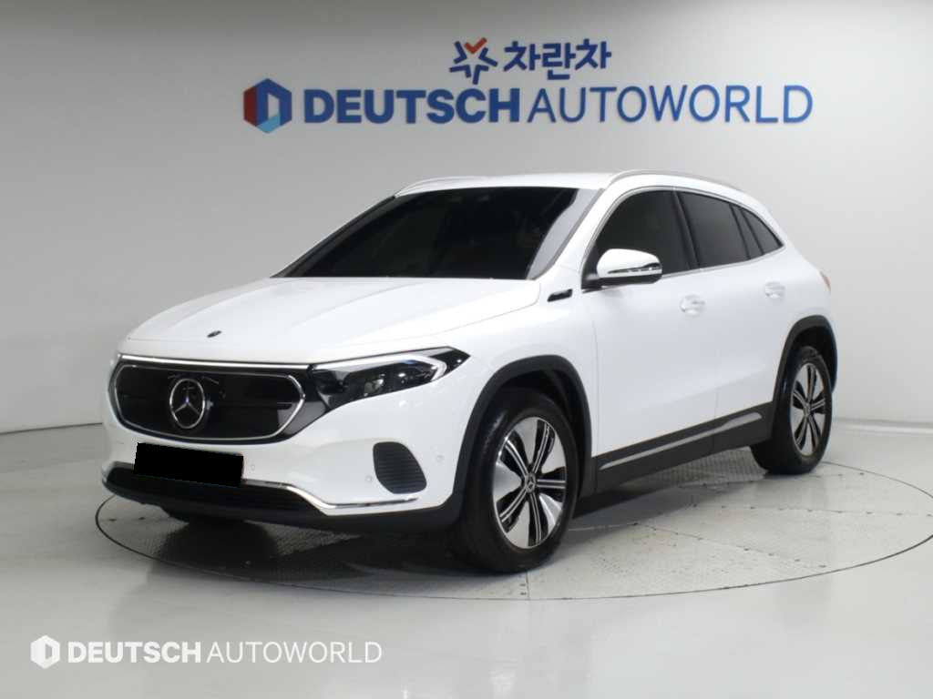 Mercedes-Benz EQA — photo 01