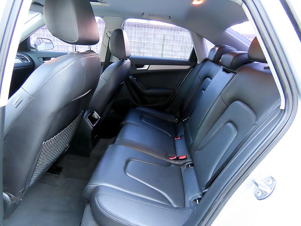 Audi A4 — photo 06