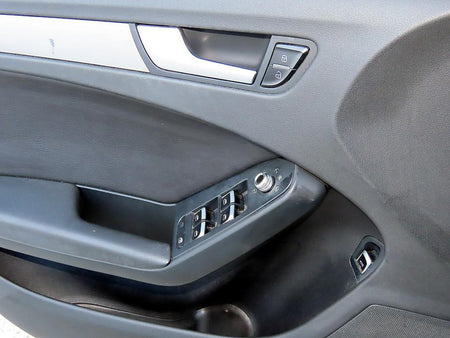 Audi A4 — photo 11