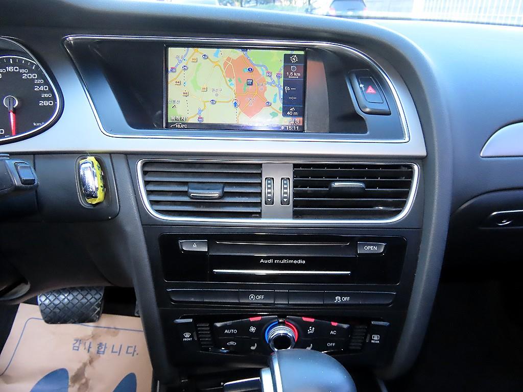 Audi A4 — photo 13