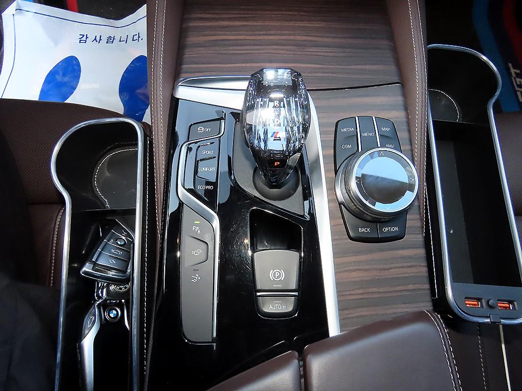 BMW Gran Turismo — photo 11