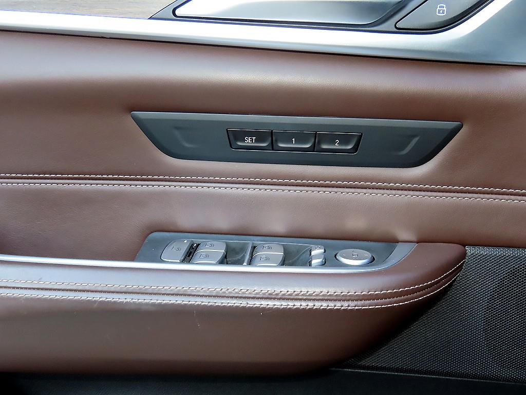 BMW Gran Turismo — photo 12