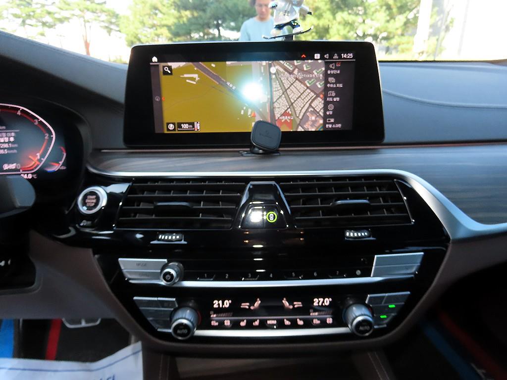 BMW Gran Turismo — photo 14