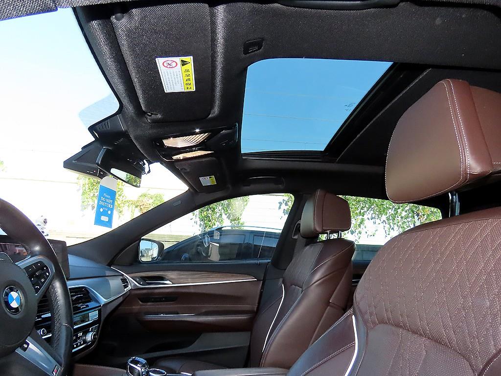 BMW Gran Turismo — photo 16