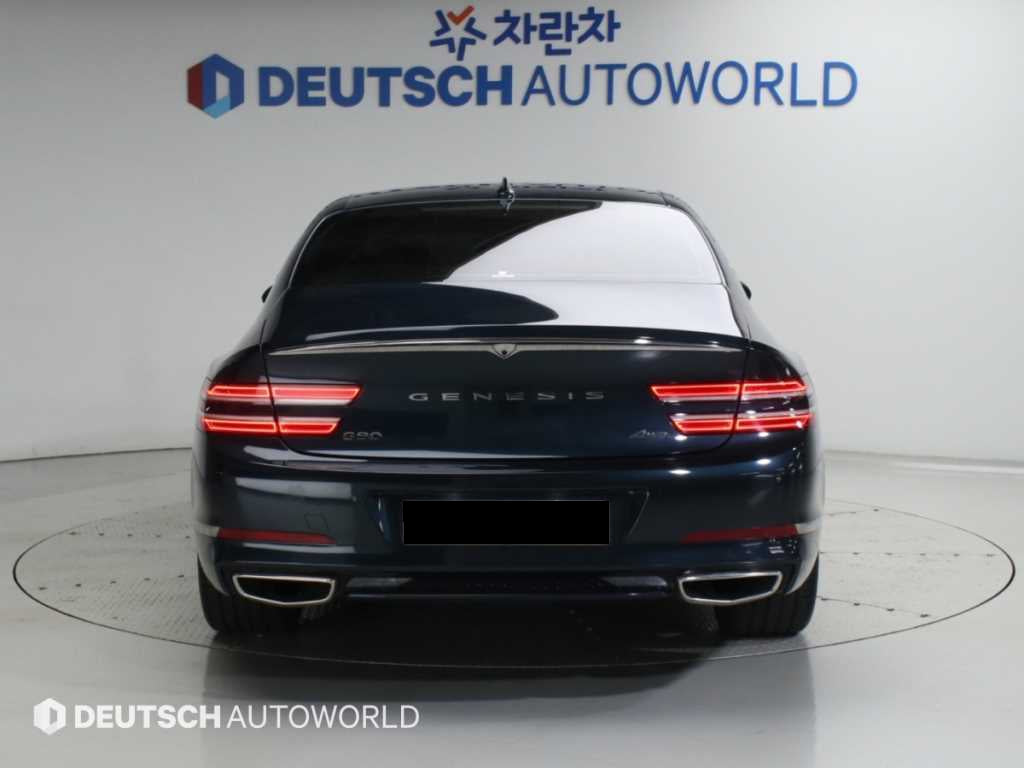 Genesis G80 — photo 05