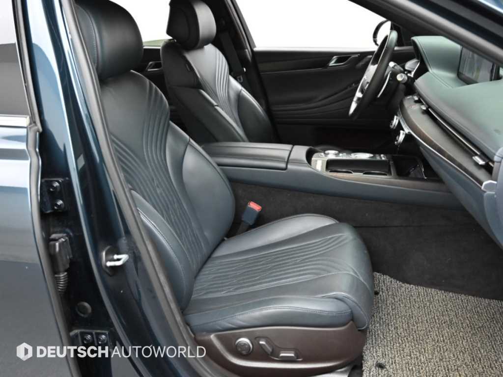 Genesis G80 — photo 11