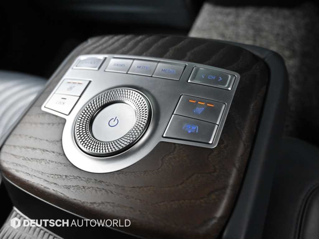 Genesis G80 — photo 17