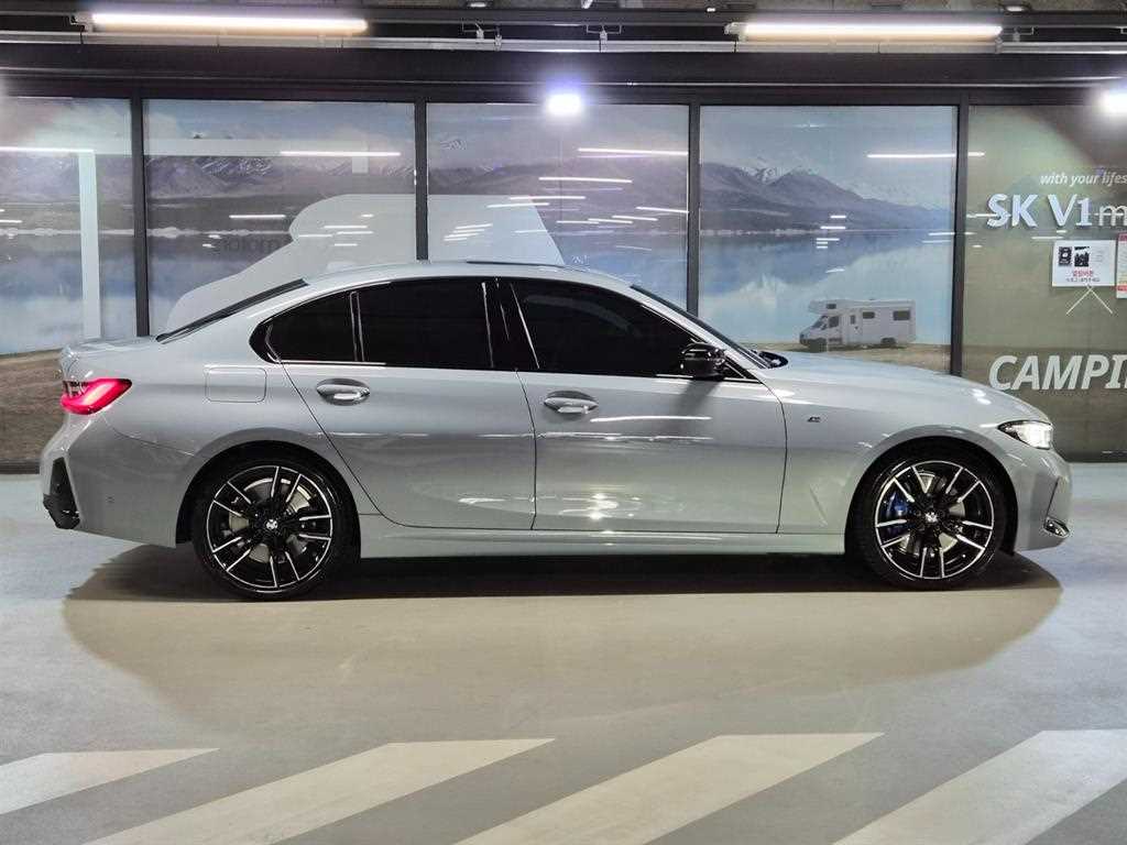 BMW 3-Series — photo 03