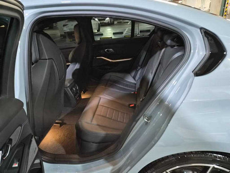 BMW 3-Series — photo 07
