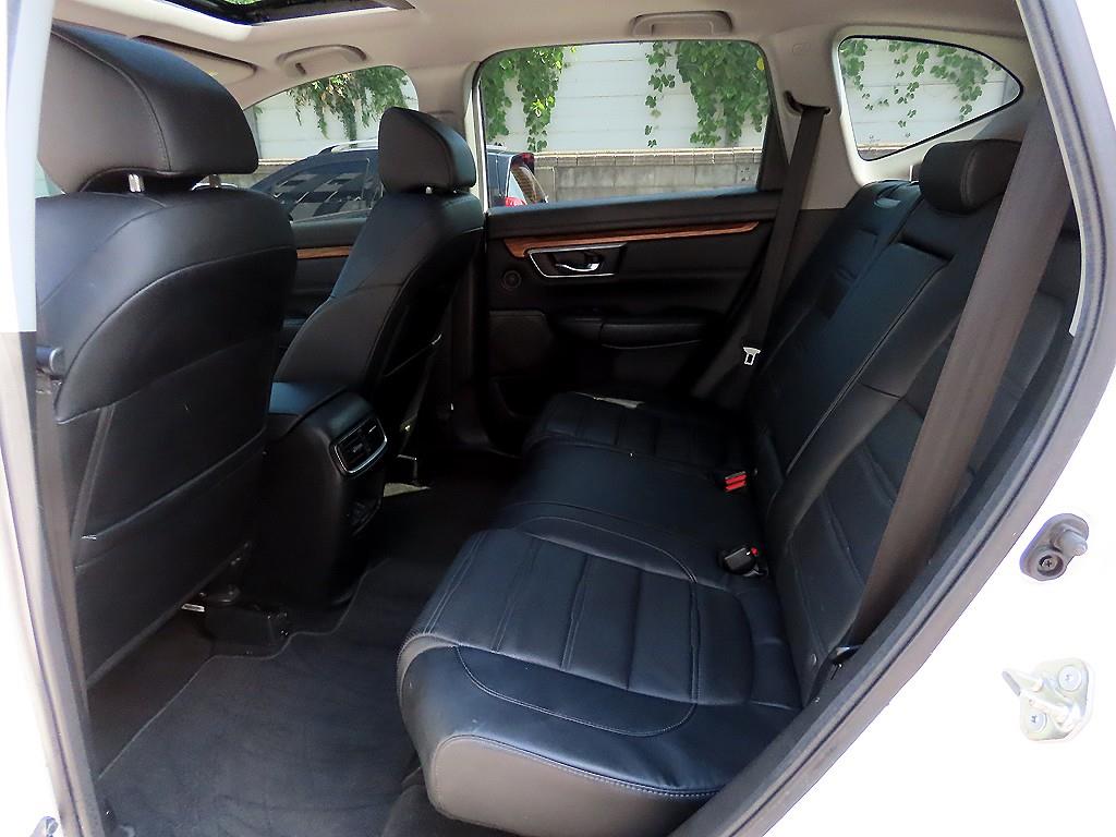 Honda CR-V — photo 06