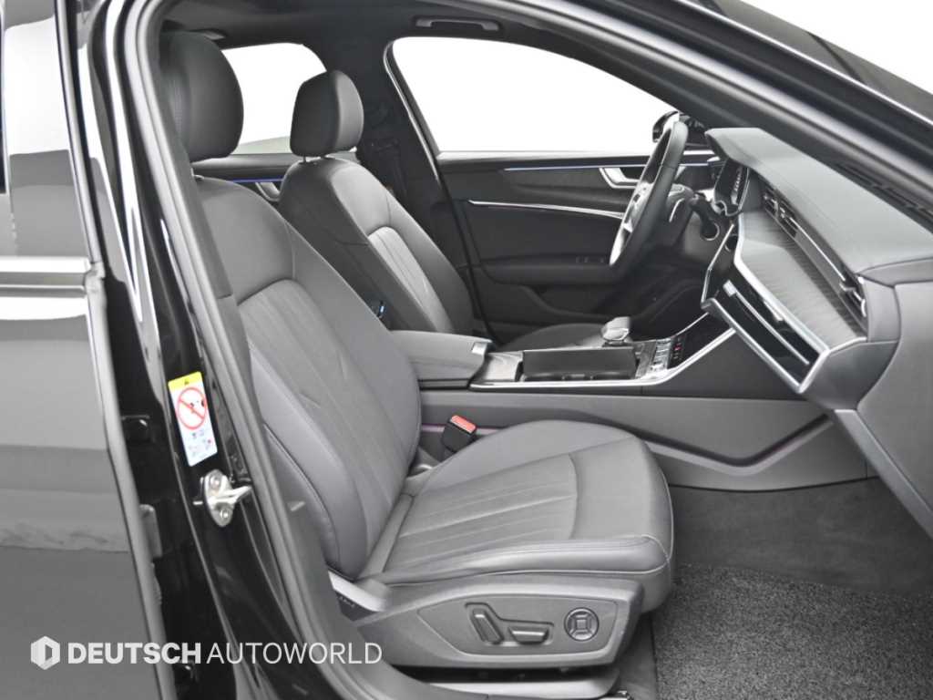 Audi A6 — photo 10