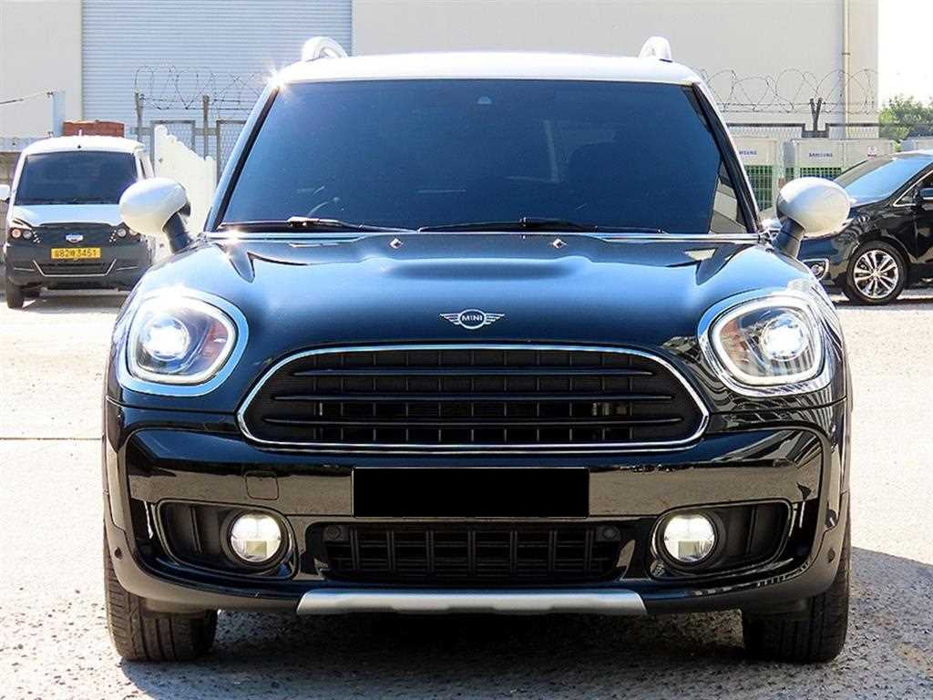 Mini Countryman — photo 01