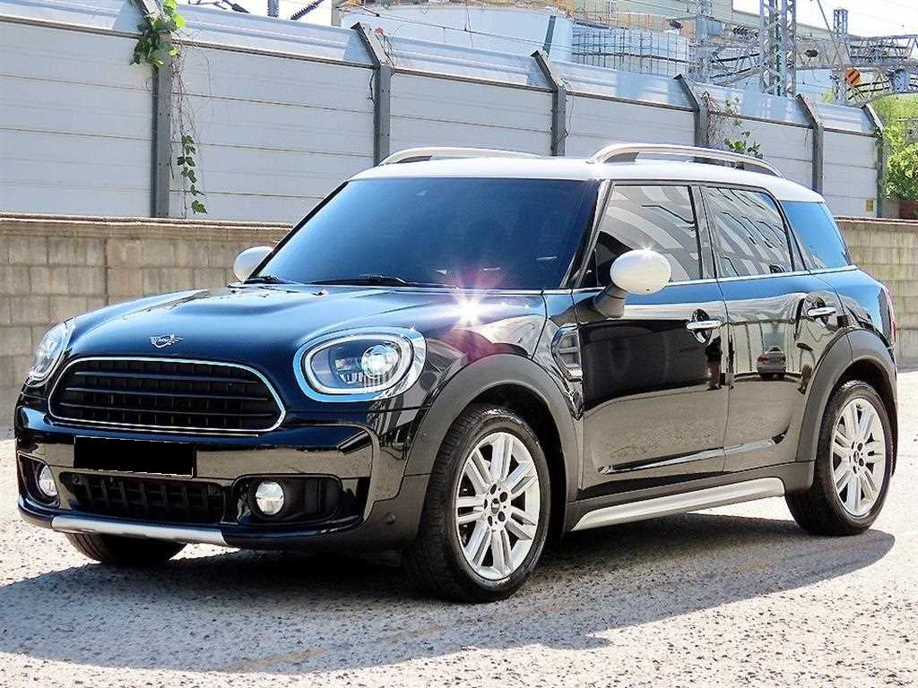 Mini Countryman — photo 02