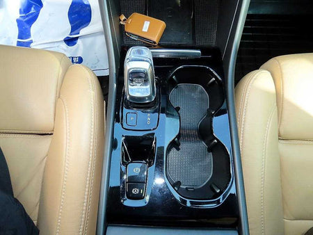 Volvo XC40 — photo 10