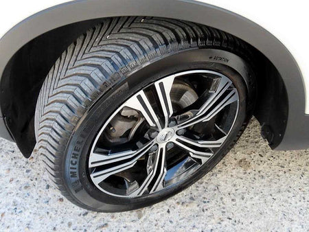 Volvo XC40 — photo 20