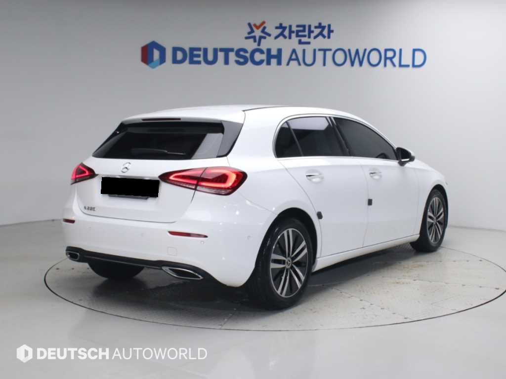 Mercedes-Benz A-Class — photo 02