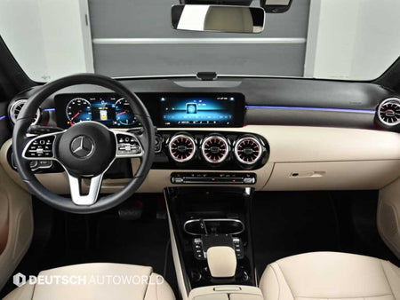 Mercedes-Benz A-Class — photo 07
