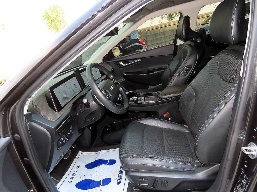 Kia EV6 — photo 05