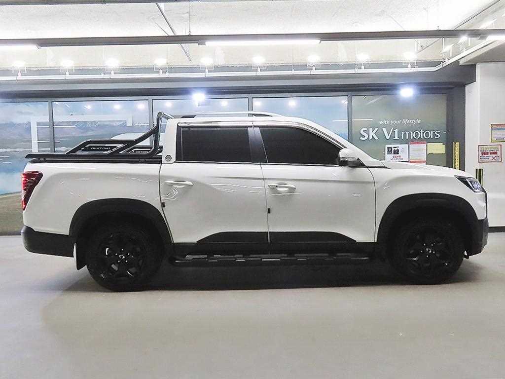 KGM Rexton — photo 03