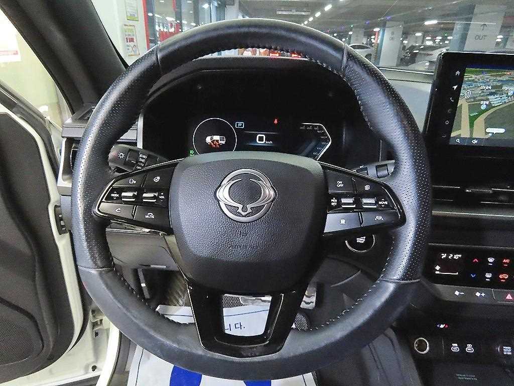 KGM Rexton — photo 08
